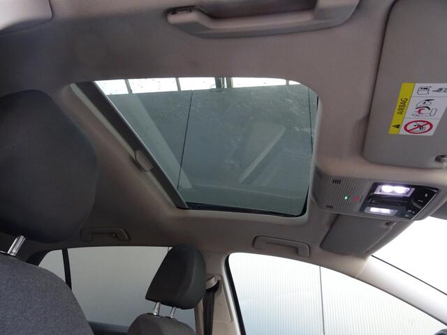 Volkswagen GOLF 1.5 TSI Style * PANORAMADAK * KEYLESS * 4 SEIZOENSBANDEN !!