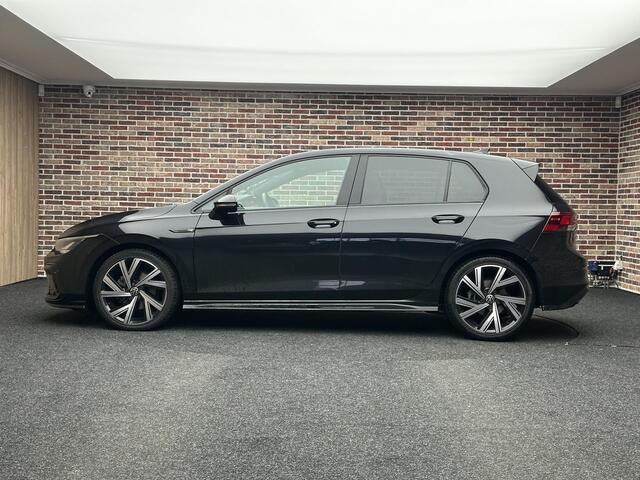 Volkswagen GOLF 1.5 eTSI R-Line Business | Achteruitrijcamera | Panorama | Stoel-/stuurverwarming | Apple carplay & Android auto