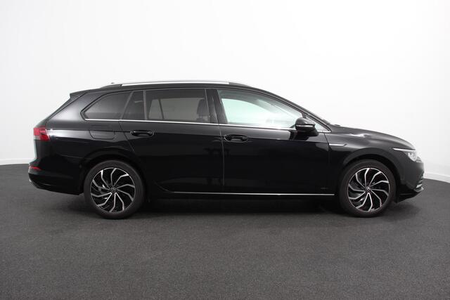 Volkswagen GOLF Variant 1.5 eTSI 150pk DSG Style | Navigatie | Apple Carplay/Android Auto | Lane Assist | Dodehoek Assistent | Head-up Display |Park Assist | Parkeersensoren | Camera | Stuur- en stoelverwarming | Keyless Entry/Start | LED-verlichting voor