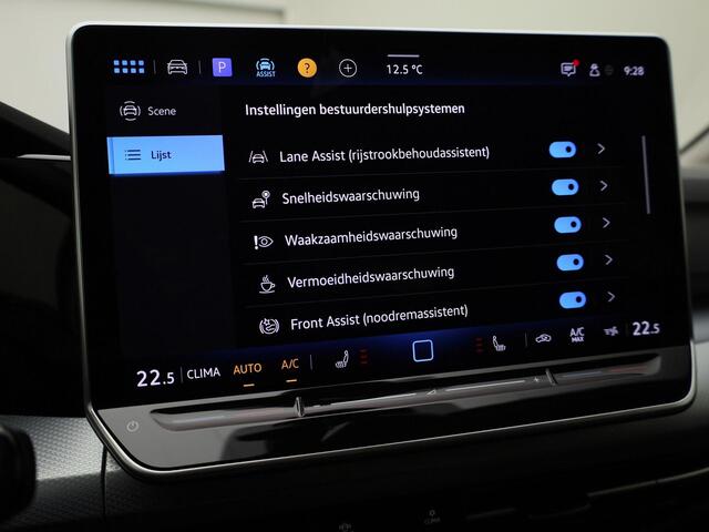 Volkswagen GOLF Variant 1.5eTSI/150PK Goal DSG · Apple/Android · Navigatie · Trekhaak · Apple/Android · Garantie t/m 03-12-2026