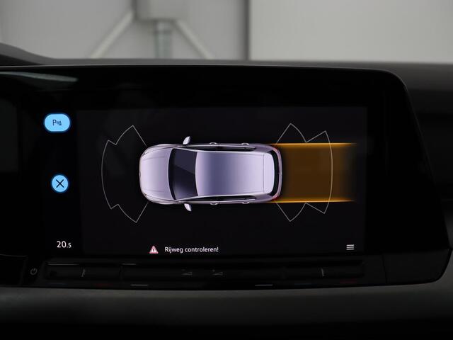 Volkswagen GOLF 1.0 TSI Life | Carplay | Navigatie | Adaptive cruise | Sfeerverlichting | Full LED | Climate control | Parkeerhulp | Keyless Start