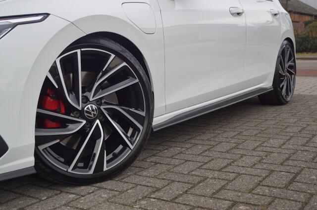 Volkswagen GOLF GTE 1.4 TSI Hybride (245pk) DSG Panodak/Key-less/Virtual/ACC/Camera/19 inch