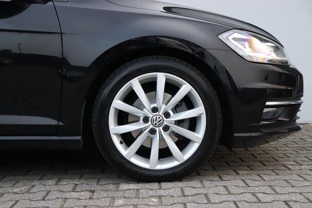 Volkswagen GOLF 1.5 TSI DSG Massage LED Virt. Display