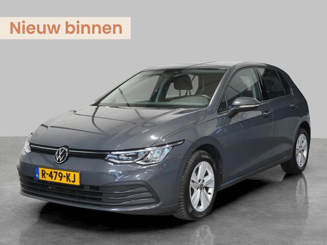 Volkswagen GOLF 1.0 TSI Life All-season | Stoel en stuurverwarming | Parkeersensoren | Adaptive Cruise | LED Verlichting