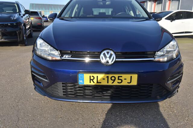 Volkswagen GOLF Variant 1.5 TSI Highline Business R-Line , TREKHAAK , VIRTUAL COCKPIT ,LMV17 , NAVI , PDC V+A ,