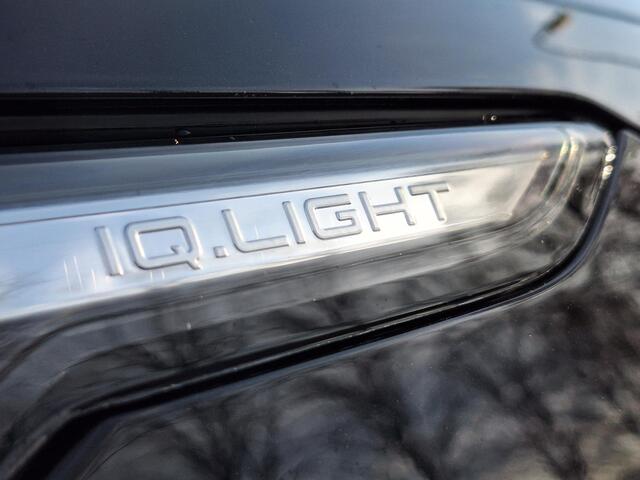 Volkswagen GOLF 1.5 eTSI 150pk DSG R-Line (Pano,IQ,Virtual)