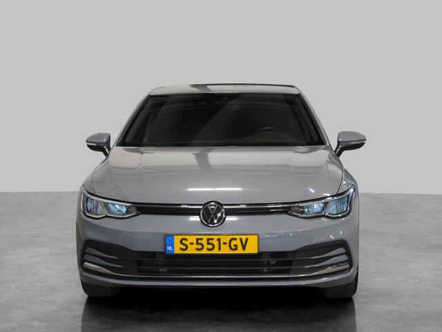 Volkswagen GOLF 1.0 TSI Life Business | All-season | Stoel en stuurverwarming | Parkeersensoren | Adaptive Cruise | LED Verlichting