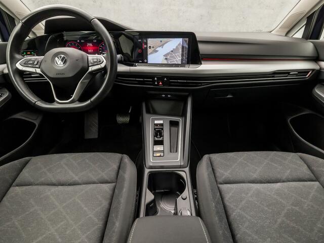 Volkswagen GOLF 1.0 TSI Sport Automaat (VIRTUAL COCKPIT, APPLE CARPLAY, GROOT NAVI, SFEERVERLICHTING, KEYLESS, LM VELGEN, SPORTSTOELEN, ADAPTIVE CRUISE, LED KOPLAMPEN, NIEUWSTAAT)