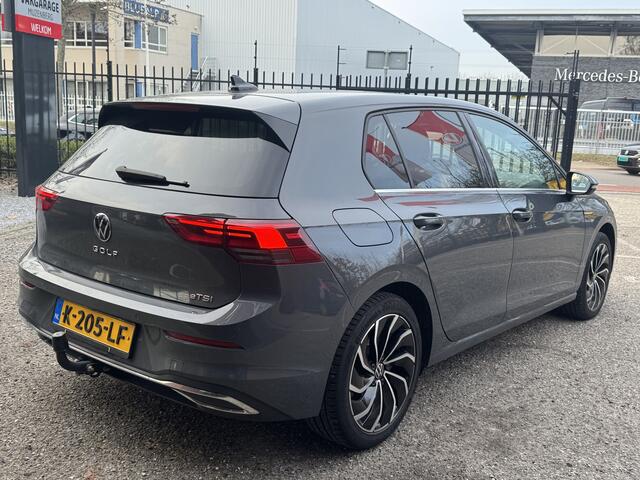 Volkswagen GOLF 1.5 eTSI Style // ADAPTIVE CRUISE // TREKHAAK // CAMERA // CLIMA // NAVI // ERGO ACTIVE STOEL // MEMORY SEAT //