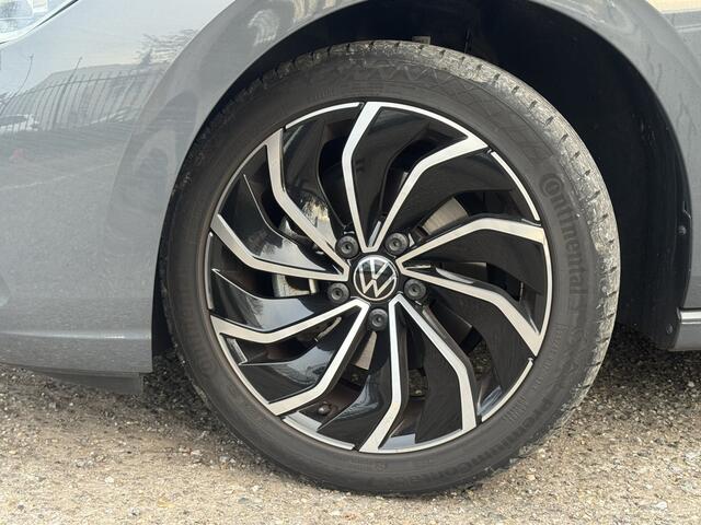 Volkswagen GOLF 1.5 eTSI Style // ADAPTIVE CRUISE // TREKHAAK // CAMERA // CLIMA // NAVI // ERGO ACTIVE STOEL // MEMORY SEAT //