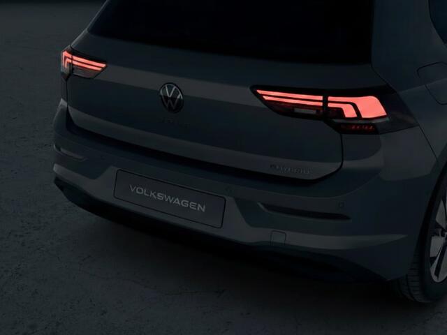 Volkswagen GOLF Life Edition 1.5 eHybrid 150 kW / 204 PK Hatchback