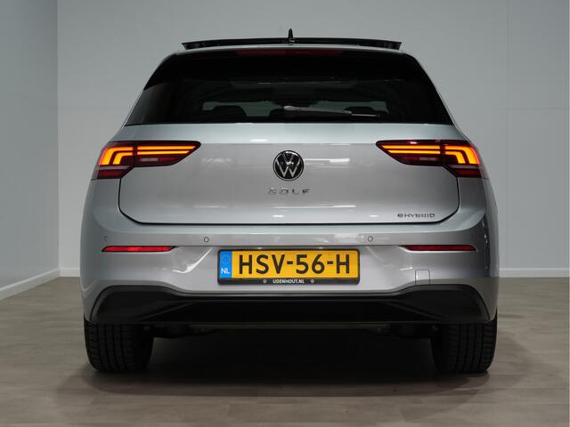Volkswagen GOLF 1.5 eHybrid Life Edition Panorama Navi via App Camera Massage Acc 259