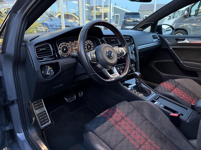Volkswagen GOLF 2.0 TSI GTI TCR PANO | DCC | DYNAUDIO
