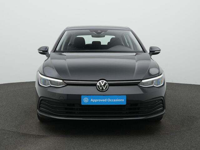 Volkswagen GOLF 1.0 eTSI 110 pk DSG Life Business | Geheugen-/massagestoel | Stuur-/stoelverwarming | Adaptive Cruise | Side Assist