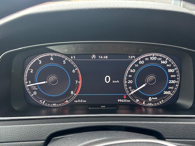 Volkswagen GOLF 1.5 TSI Highline