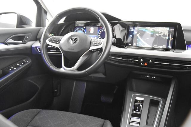 Volkswagen GOLF VIII Variant Life *1ste eigenaar*Navigatie*Park Assist*Carplay*