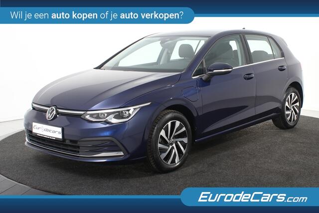 Volkswagen GOLF VIII 1.4 eHybrid *1ste eigenaar*Panoramadak*Massage*Leer*