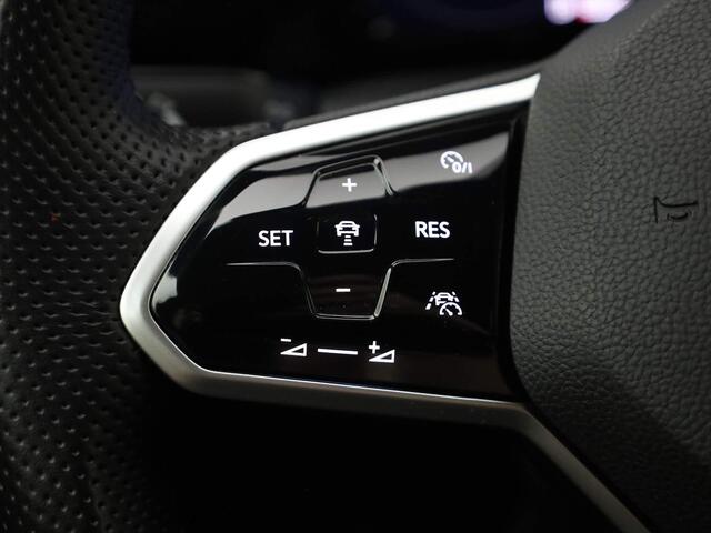 Volkswagen GOLF 1.5TSI/130PK R-Line · Navigatie · Stoel-&stuurverwarming · Apple/Android Auto · Parkeersensoren · Garantie t/m 22-02-2026 of 80000km