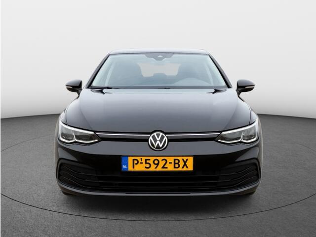 Volkswagen GOLF 2.0 TDI Style Aut | Nav en Winterpakket | Privacy glass