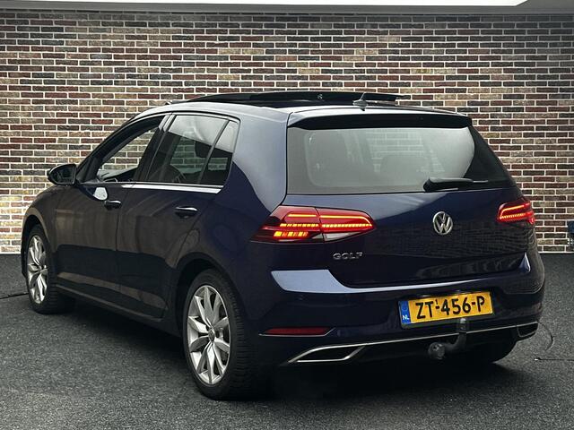 Volkswagen GOLF 1.5 TSI Highline Panorama Dynaudio Facelift Massage