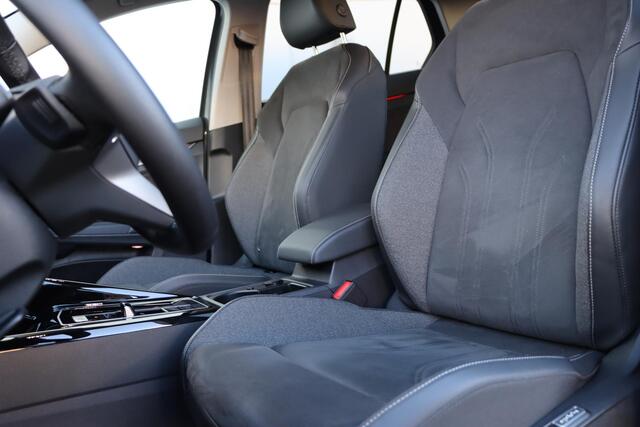 Volkswagen GOLF 1.5 eHybrid Style Edition 204pk DSG6 | 360 Camera | Elektrische Stoelen | Massage