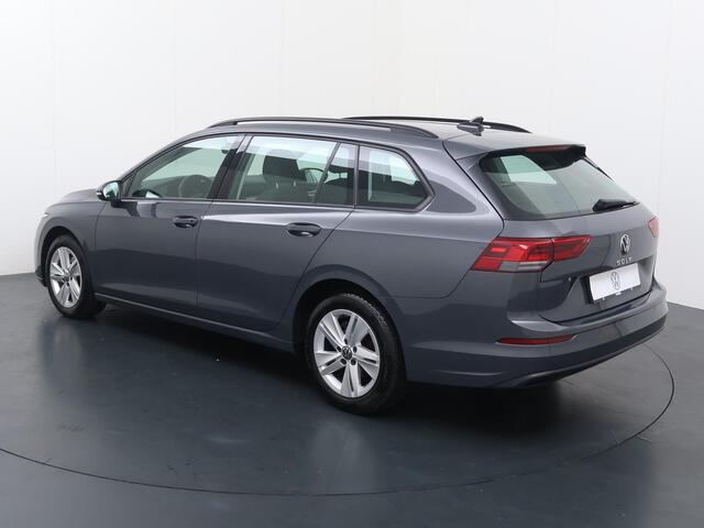 Volkswagen GOLF Variant 1.0 TSI Life | 110 PK | Achteruitrijcamera | Navigatiesysteem | Adaptive cruise control |