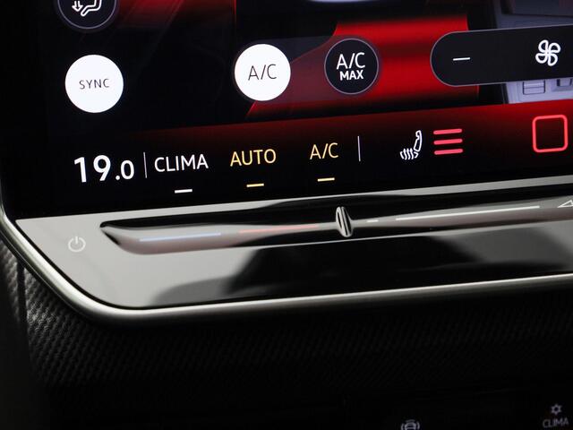 Volkswagen GOLF 2.0TSI/265PK GTI DSG · Panoramadak · 360°Camera + Parkeersensoren · Apple/Android · Garantie t/m 10-12-2026