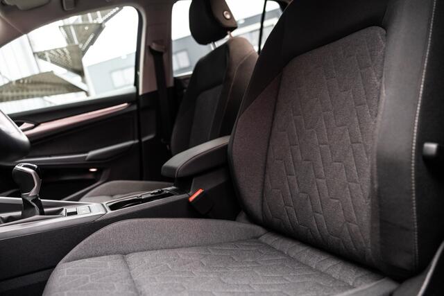 Volkswagen GOLF VIII Lim. 1.5 TSI 110 kW Life | Stoel en Stuurverwarming | CarPlay |