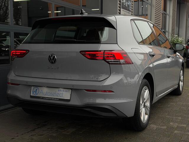 Volkswagen GOLF 1.5 eTSI Style Navi ACC PDC