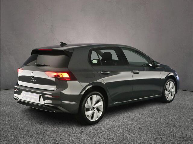 Volkswagen GOLF Life Edition 1.5 TSI eHybrid 204pk DSG Automaat Adaptive cruise control, Achteruitrijcamera, Stuurwiel verwarmd, LED koplampen, Parkeersensoren, Stoelverwarming