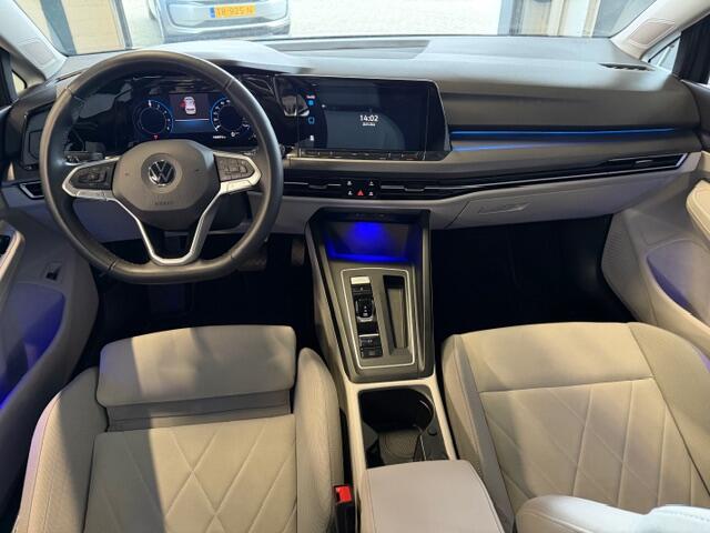 Volkswagen GOLF 1.4 eHybrid Style PHEV ADAPTIVE CRUISE CONTROL ALCANTARA STUURVERWARMING STOELVERWARMING ACHTERUITRIJ CAMERA NAVIGATIE !!!