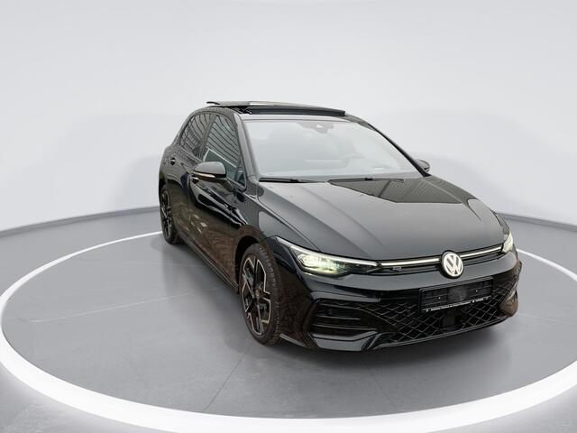 Volkswagen GOLF 1.5 eTSI 150pk DSG R-Line Edition · Panoramadak · IQ Led · Camera + Parkeersensoren · Garantie t/m december 2026