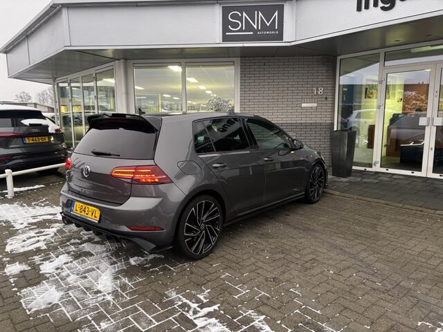 Volkswagen GOLF 2.0 TSI GTI Perf.