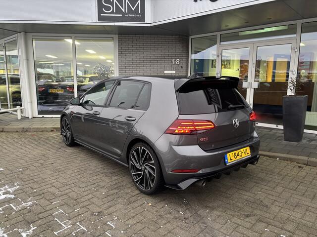 Volkswagen GOLF 2.0 TSI GTI Perf.