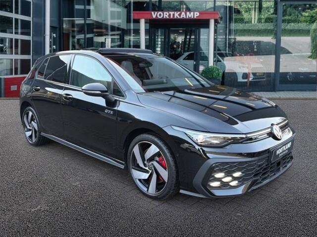 Volkswagen GOLF 1.5 TSI DSG GTE IQ/TREKHAAK/OPENDAK/CAMERA/HEADUPDIS/ACC