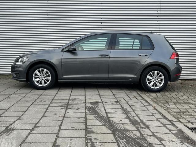 Volkswagen GOLF 1.0 TSI Comfortline | Applecarplay | CruiseControl | PDC |
