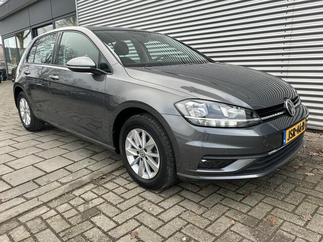 Volkswagen GOLF 1.0 TSI Comfortline | Applecarplay | CruiseControl | PDC |