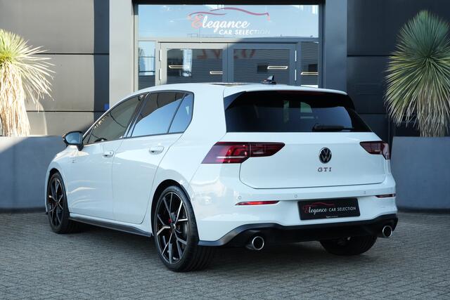 Volkswagen GOLF 2.0 TSI GTI 265pk Panoramadak/HarmanKardon/Camera
