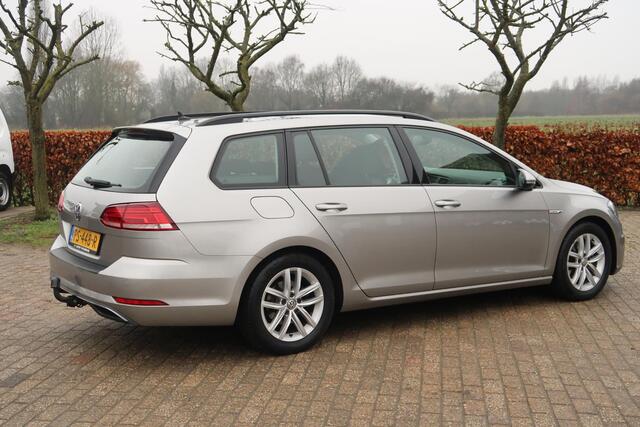 Volkswagen GOLF Variant 1.5 TSI Comfortline Automaat Trekhaak Navi Camera