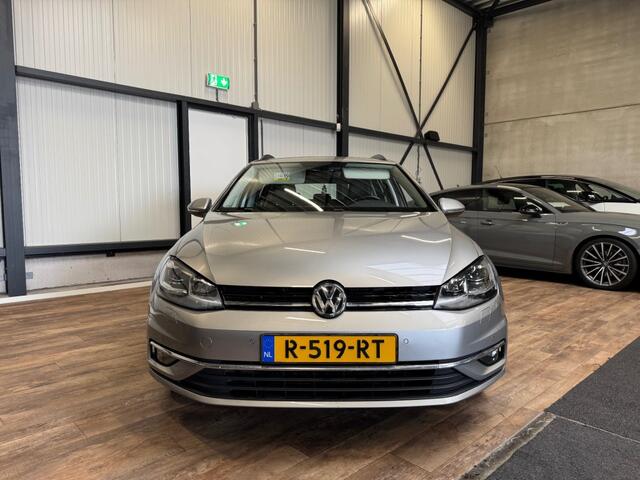 Volkswagen GOLF Variant 1.4 Highline Business R / DSG-7 / Virtual Cockpit / Leder /
