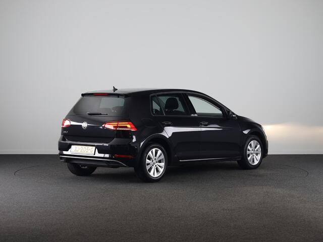 Volkswagen GOLF 1.0 TSI Comfortline 115PK | Navigatie | Parkeersensoren | Spiegelpakket