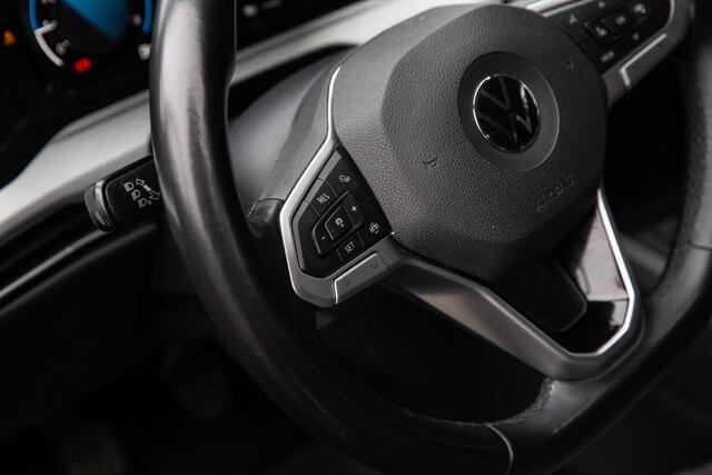 Volkswagen GOLF 1.5 TSI Life , Adap. cruise, Stoel/Stuurverwarming,