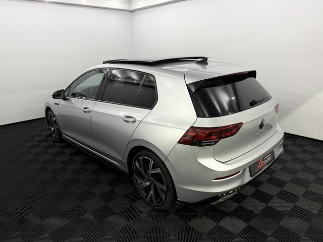 Volkswagen GOLF 1.5 TSI R-Line Panoramadak, Harman/Kardon, Camera, Navi, Keyless start, Sfeerverlichting, Lichtmetalen velgen