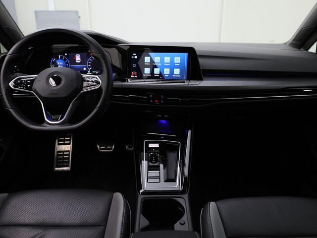Volkswagen GOLF 1.4eHybrid 180kW/245PK GTE · Panoramadak · Leder · Stoelverwarming & Ventilatie · Head-up Display · Elektrische stoelverstelling ·