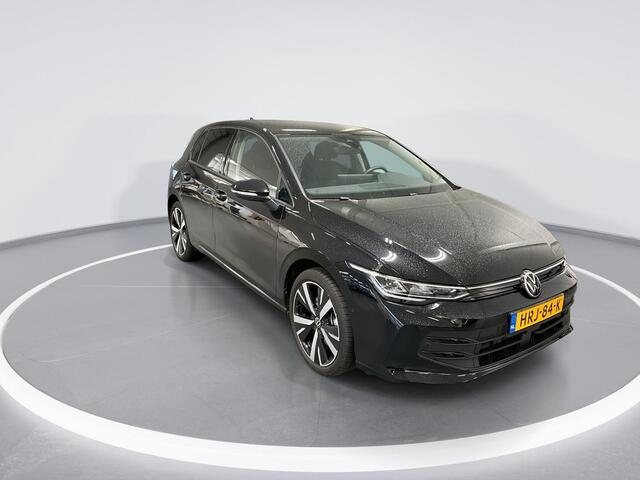 Volkswagen GOLF 1.5 204pk DSG eHybrid Life Edition · Camera · Keyless · Apple/Android Car Play · Sfeerverlichting · Stoel-&Stuurverwarming · 18'' Inch · 10-06-2029 of 100.000km