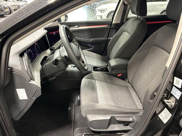 Volkswagen GOLF 1.5 204pk DSG eHybrid Life Edition · Camera · Keyless · Apple/Android Car Play · Sfeerverlichting · Stoel-&Stuurverwarming · 18'' Inch · 10-06-2029 of 100.000km