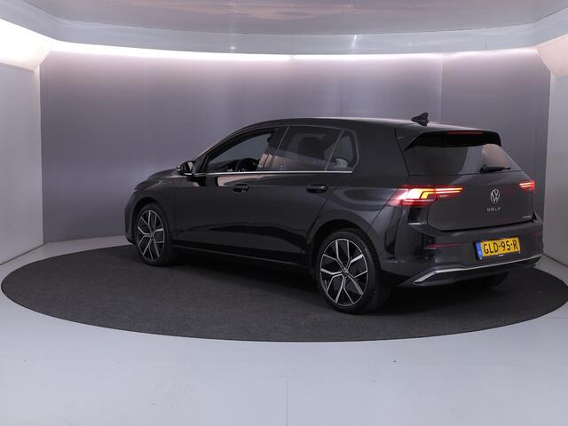 Volkswagen GOLF 1.5 eHybrid 50 Edition 204 pk Automaat (DSG) | Verlengde garantie | Navigatie | Parkeersensoren | Achteruitrijcamera | Adaptieve cruise control | Stoelverwarming |