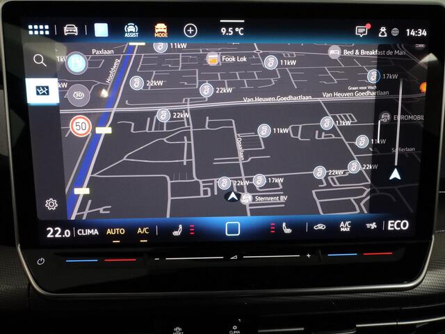 Volkswagen GOLF 1.5 eHybrid 50 Edition 204 pk Automaat (DSG) | Verlengde garantie | Navigatie | Parkeersensoren | Achteruitrijcamera | Adaptieve cruise control | Stoelverwarming |