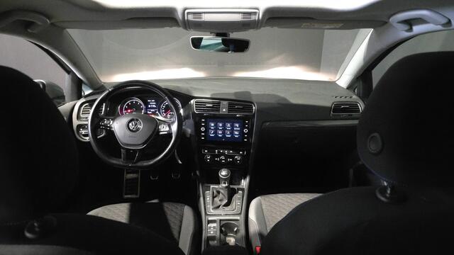 Volkswagen GOLF 1.0 TSI Comfortline | Pano | Navi | Climate | Carplay