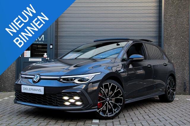 Volkswagen GOLF 1.4 eHybrid DSG GTE Dolphin Grey | Panorama dak | IQ | LED verstralers | Carplay | Sfeerverlichting | 19" Warmenau
